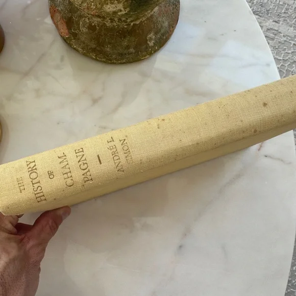 The Ultimate Curated Vintage Hardback Book Stack library Bundle. - Picture 5 of 14